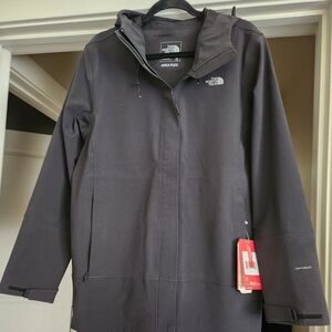The North Face Black Apex Flex Hooded Softshell Jacket